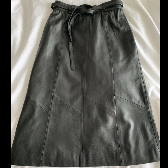 Sezane Dresses & Skirts - SEZANE SYD LEATHER MIDI SKIRT. Size 34.